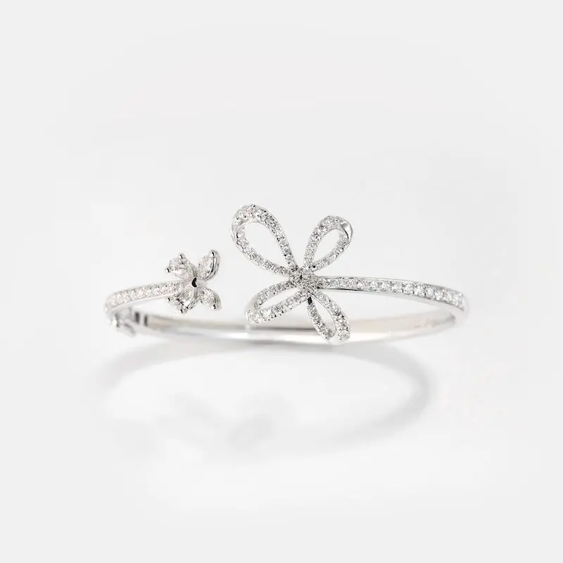 Irisa Pear Shaped Diamond Bangle