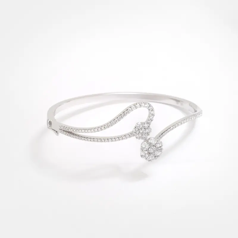 Vespera Round Diamond Bloom Bangle