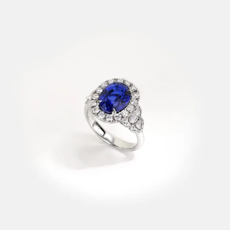 Vespera Oval Sapphire Diamond Ring