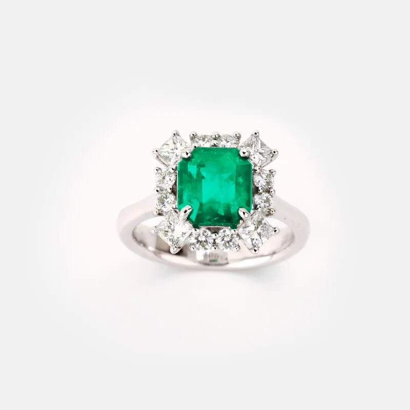 Vespera Princess Cut Emerald Diamond Ring