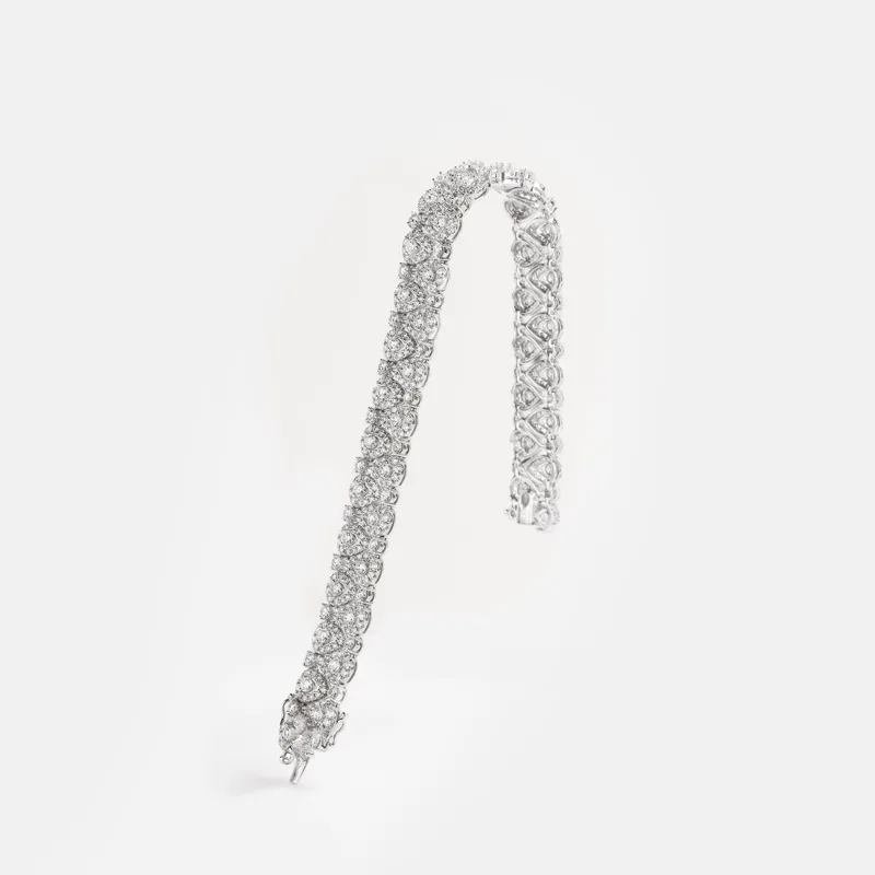 Elara Round Diamond Bold Bracelet