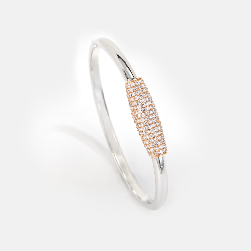 Elara Round Diamond Rotating Bangle