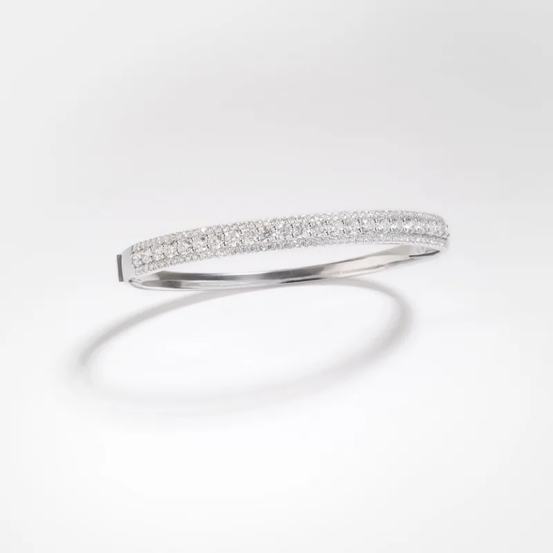 Elara Round Small Diamond Bold Bangle