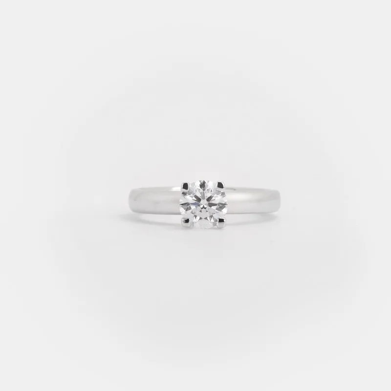 Solitare Aary Premium Round Diamond Four Prong Ring