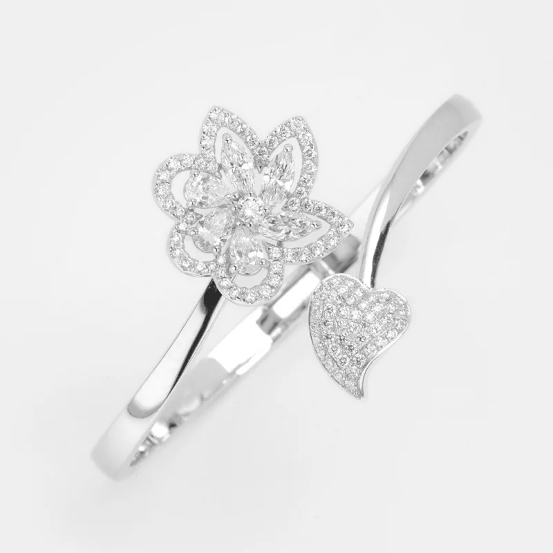 Zinnia Marquise Cut Diamond Pear Shaped Diamond Bangle