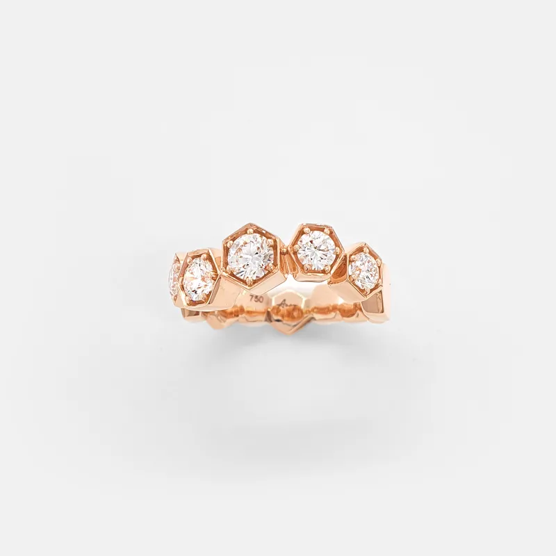 Luna Quintet Round Diamond Ring